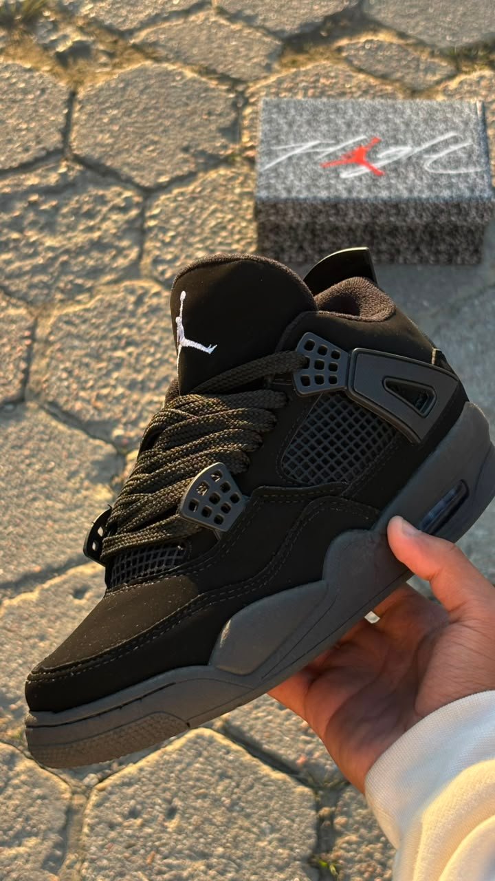 Jordan 4