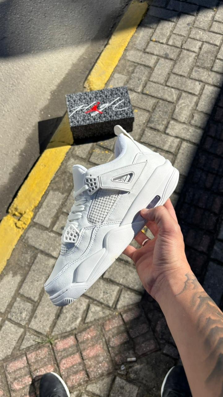 Air Jordan 4